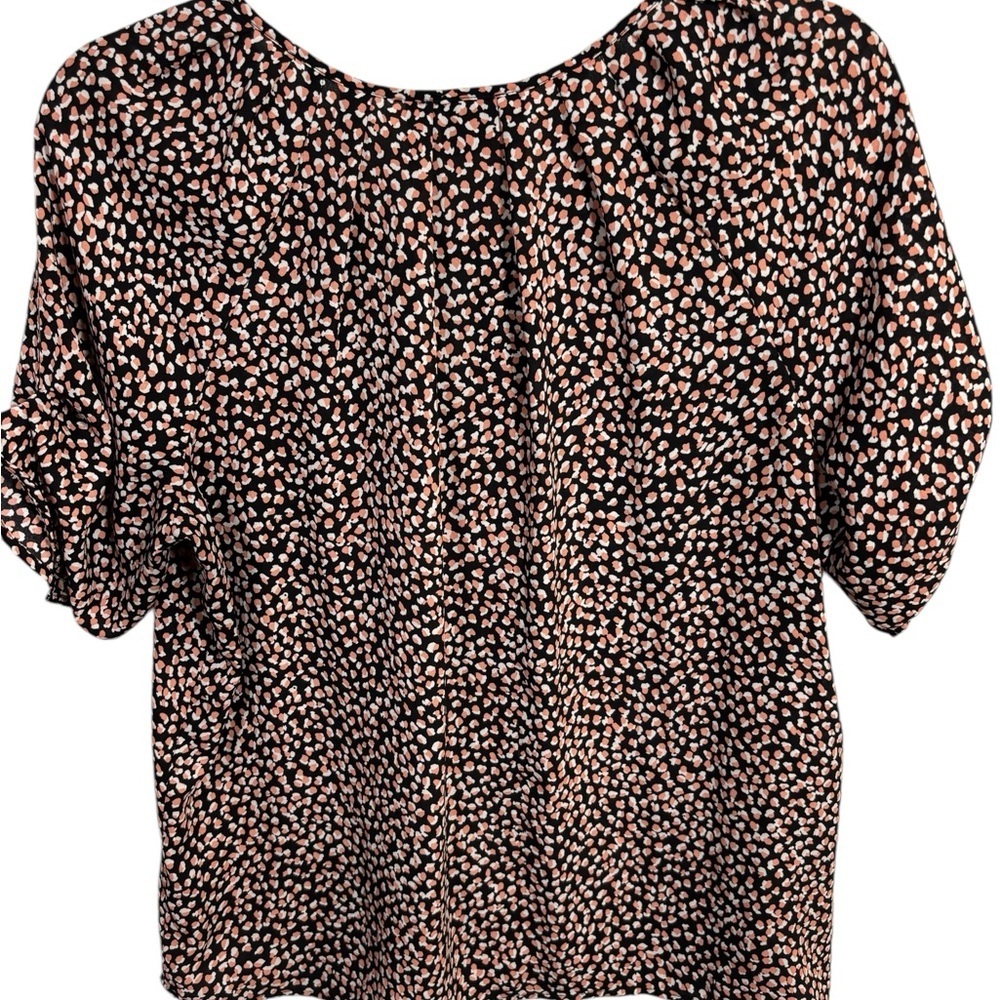 Ann Taylor Women's Peach and Black Patterned Keyhole Tie Top size Medium - Picture 3 of 12